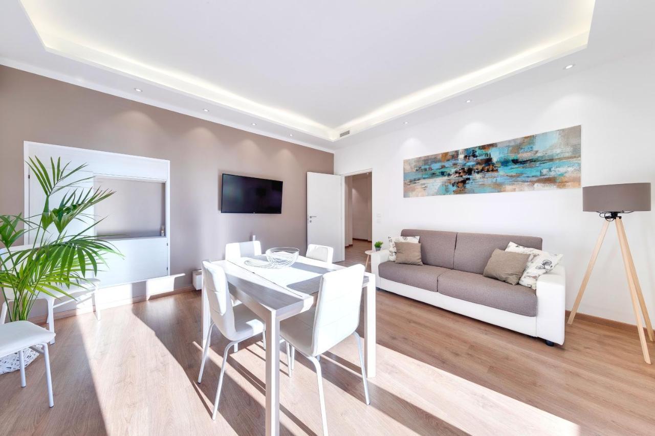 Ariston - Ciclabile Appartamento In Centro Al Mare Con Balcone Sanremo Exterior photo